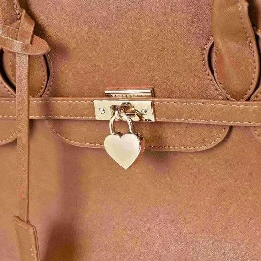 New Luxury PU Leather Pet Carrier Bag Breathable Handbag For Puppy Cat Fashion Dog One-shoulder Bag Portable Pet Travel Handbag